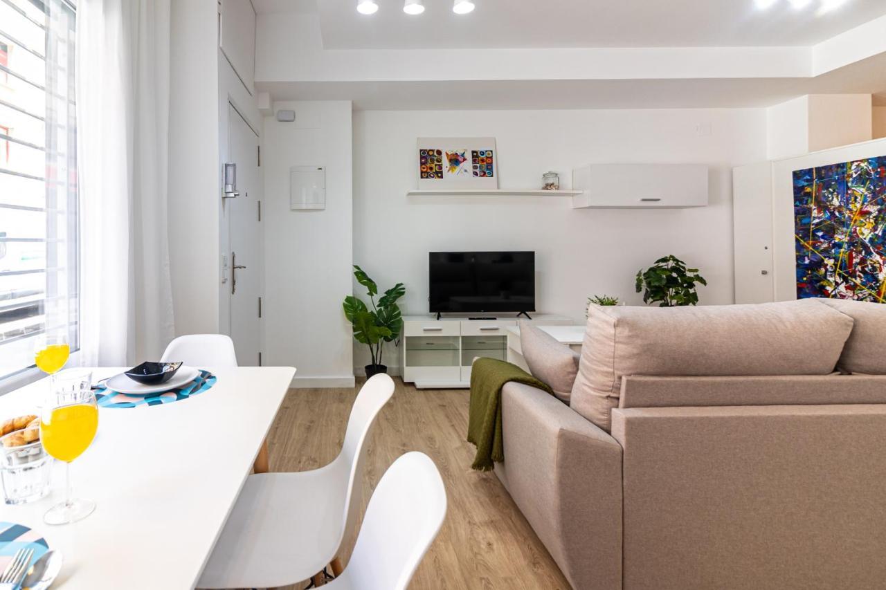 Malagueta Freshapartments Малага Экстерьер фото